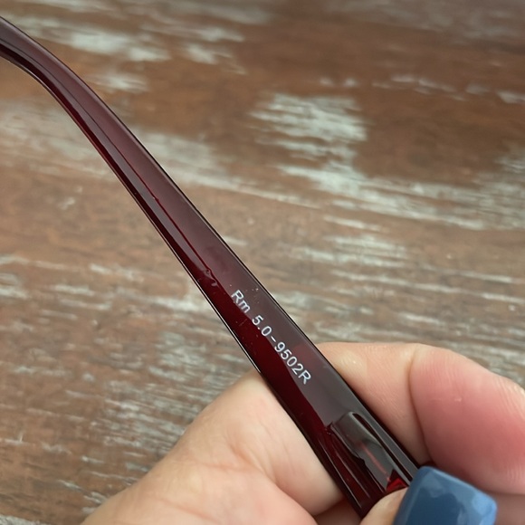 TruVision Readers arm 5.0 9502R red transparent readers. - Picture 9 of 15